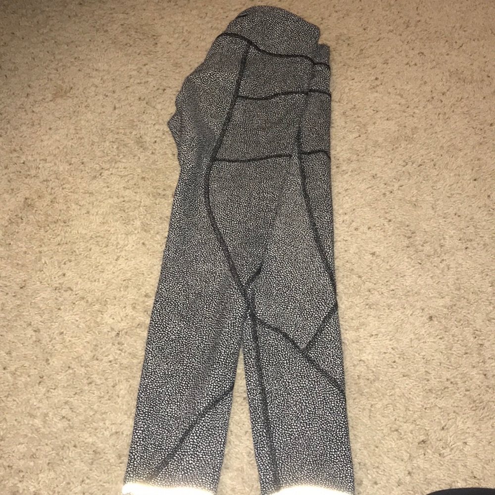 size 6 RESERVED